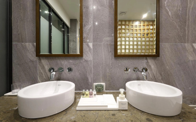 TRT Hotel