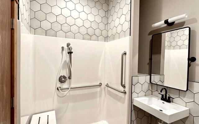The Lodge Luxury Suites