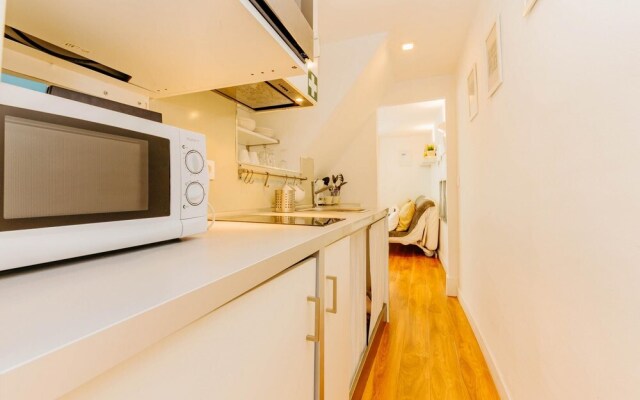 Rent4rest Bairro Alto Charming 1 Bedroom Apartment