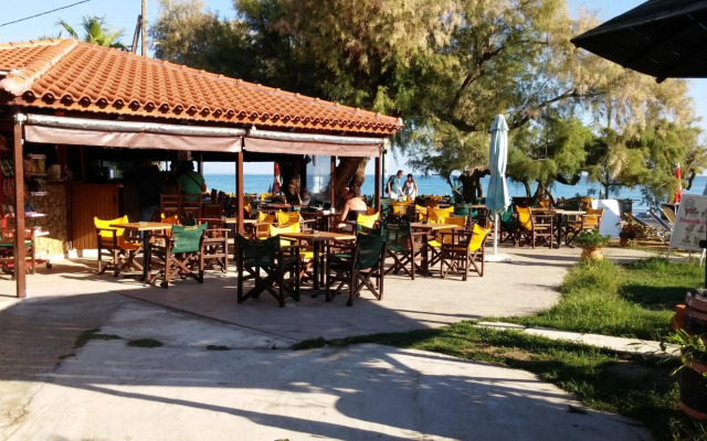 Anetis Beach Hotel