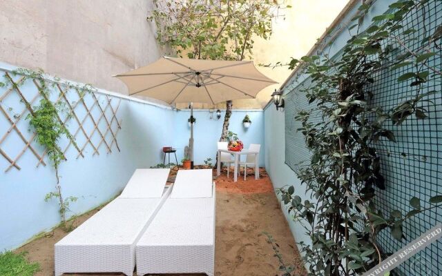 Colosseum apartments - St. John Lateran area