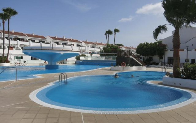 Tenerife with impressive pool 136