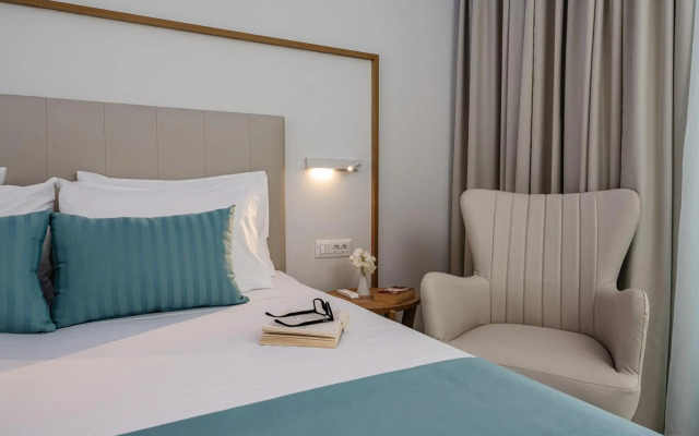 Mirage Bleu Hotel