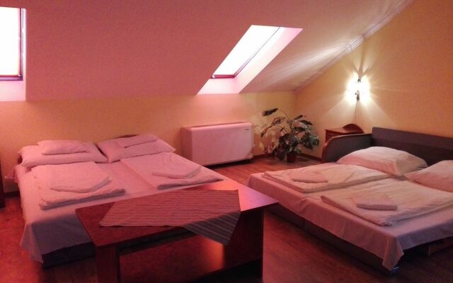 Svjci Lak - Swiss Lodge