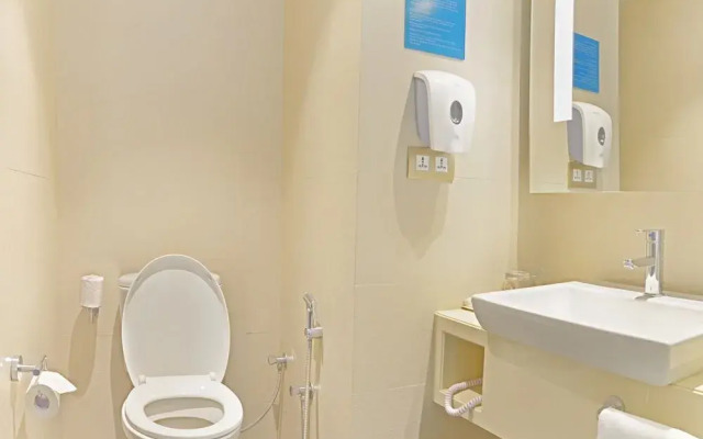 Holiday Inn Express and Suites Hyderabad