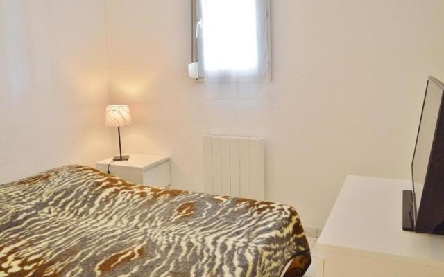 Appartement Le Lavandou, 3 pièces, 6 personnes - FR-1-251-65