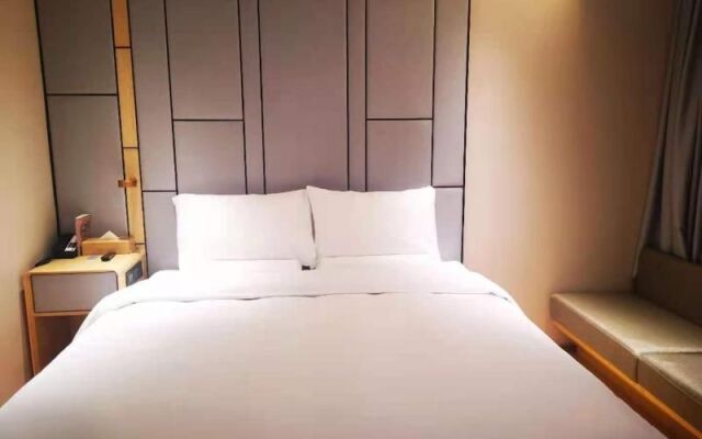 Ji Hotel Shanghai Jiading Bailian Shopping Center