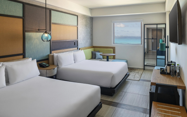 Aloft Cancun Hotel