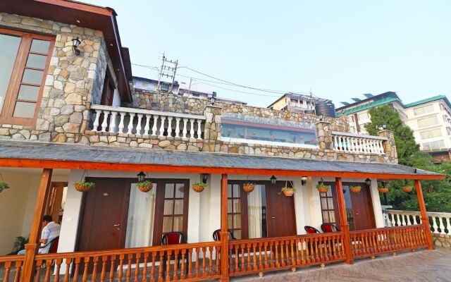 OYO 16063 Hotel Grand Valley