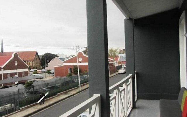 Observatory Backpackers