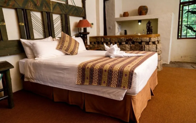 Lodge at the Ancient City