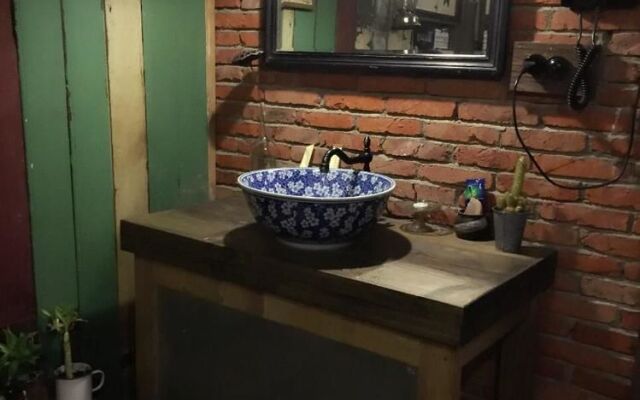 Wuhan Tangshe Antique Hotel