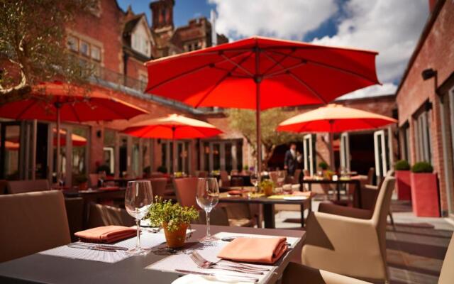 Alexander House And Utopia Spa