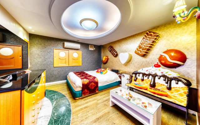 SWEETS HOTEL MACHIDA -Adult Only-