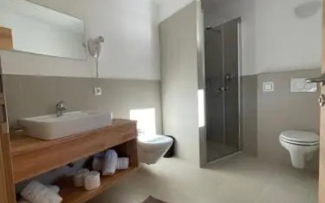 Hotel Larch