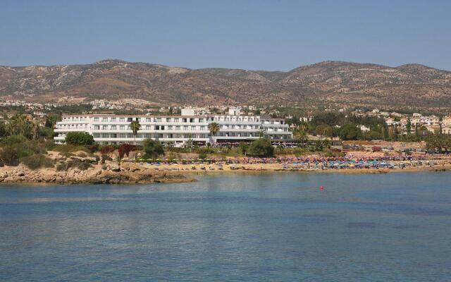 Corallia Beach Hotel Apartments