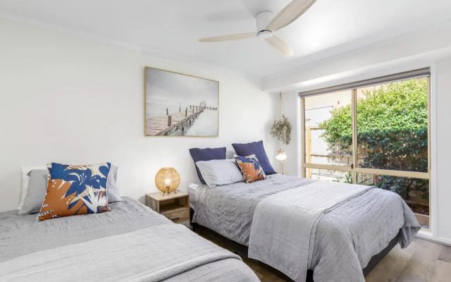 2 Bedroom Unit - Close To The Beach