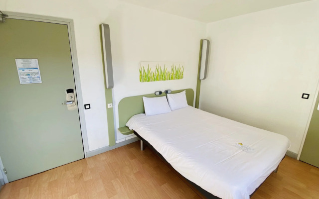 ibis budget Caen Centre Gare