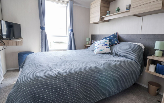 V9 Ty Mawr Holiday Park