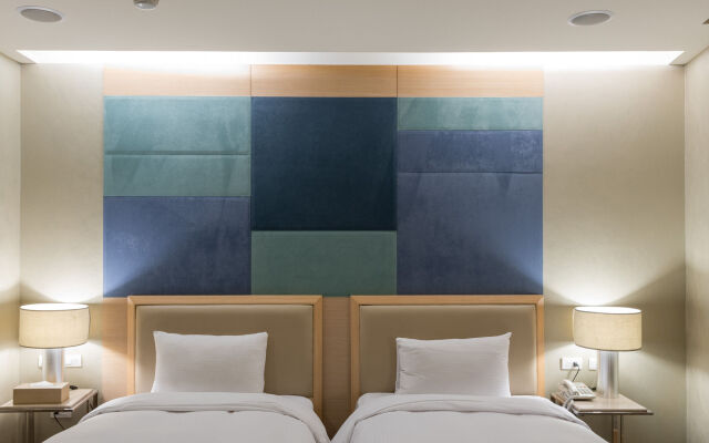 New California Hotel