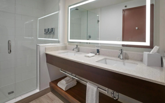 Four Points By Sheraton Sherwood Park