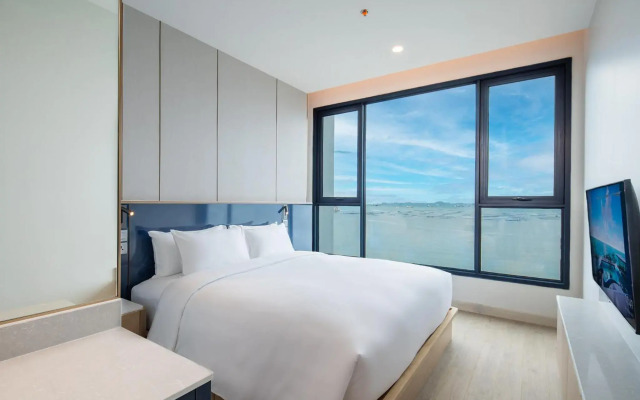 S. Sriracha Hotel and Residence