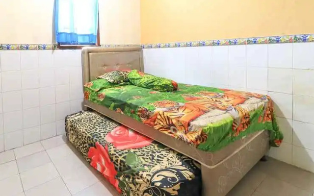 Dharmawati Stay at Surabaya