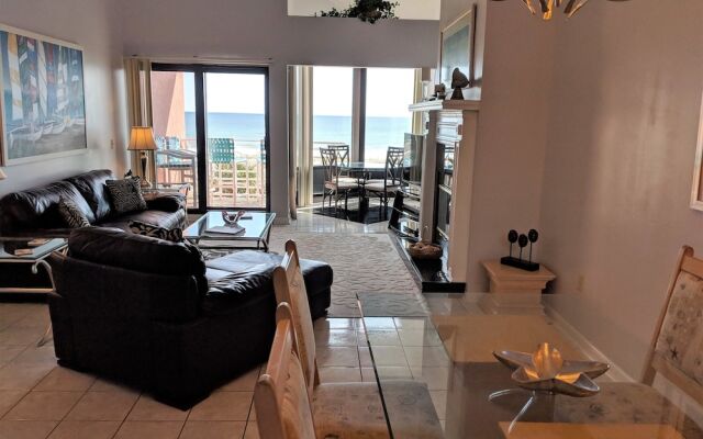 Palm Beach Club by Surfside VR