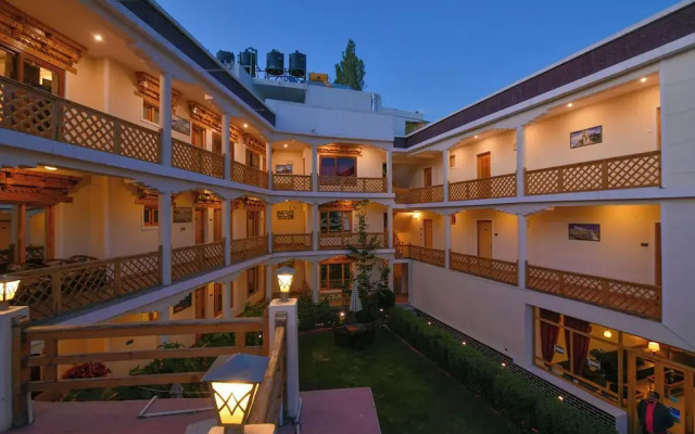 Hotel The Ladakh