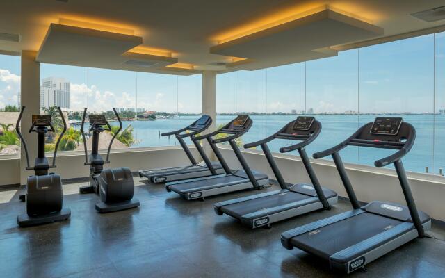 Real Inn Cancún