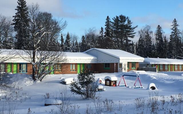Algonquin Motel