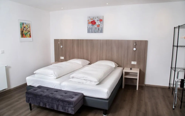 sevenDays Hotel Boardinghouse Kirchheim