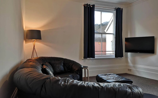 Coastal Escape Sandgate