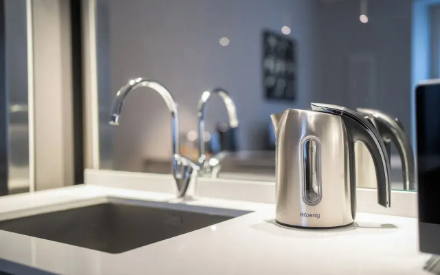 Bramante Luxury Apartments by InnStay