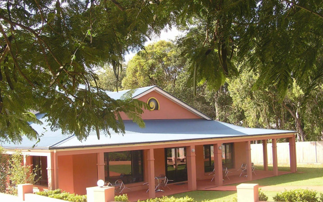 Coochiemudlo Island Seminara Apartments
