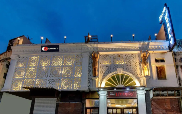 Capital O 43116 Hotel Grand