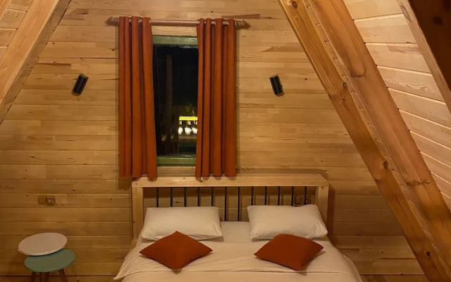 Şeni Bungalov