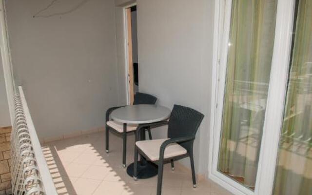 Private Accomodation Madunic