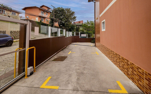 Studio perfeito em localização privilegiada RLB002