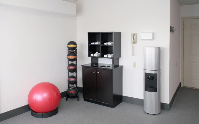 Staybridge Suites Columbus - Worthington