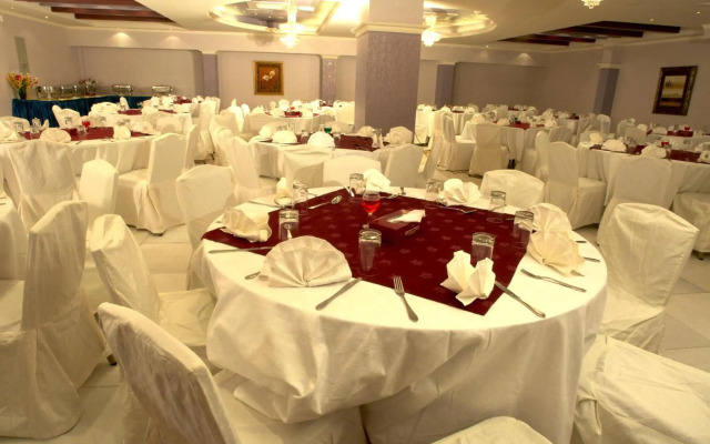 Safeer Plaza Hotel