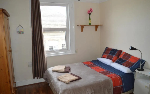 Library View Villa Holiday Home