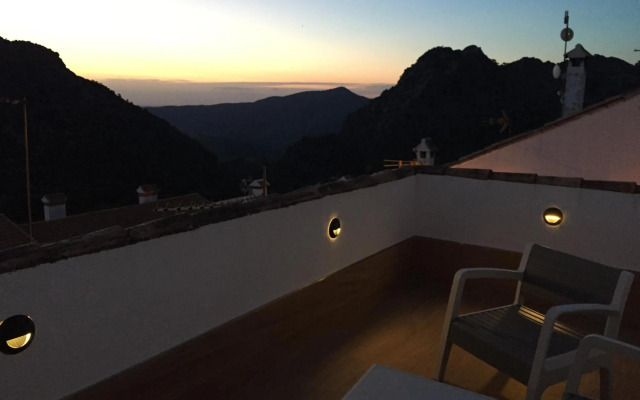 aznalmara loft rural