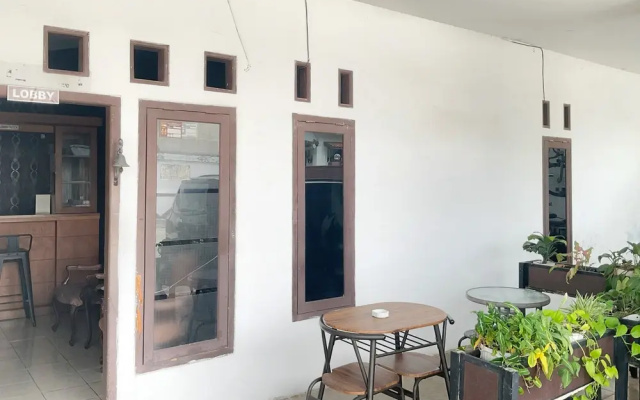 RedDoorz Syariah @ Aziziah Homestay Lampung