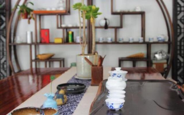 Xian Yan Inn