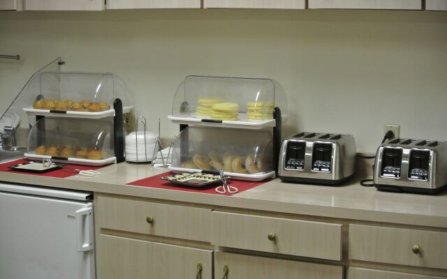 Select Inn Murfreesboro