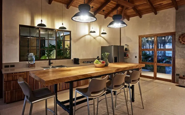 Selva Resort