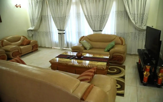 White Stone Apartment KIMIHURURA