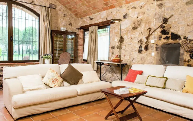 Large Farmhouse with Private Pool & Large Garden near Beach - фото 3