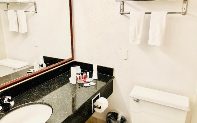 Ramada by Wyndham Birmingham Airport